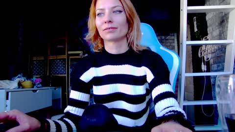 karoline121 online show from 01/09/25, 10:06