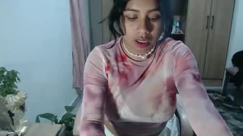 karolinecute online show from 12/12/24, 01:26