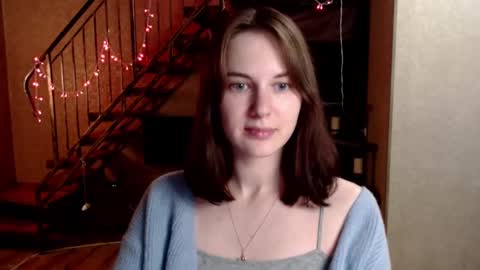 Kate Kvarforth online show from 11/12/24, 08:43