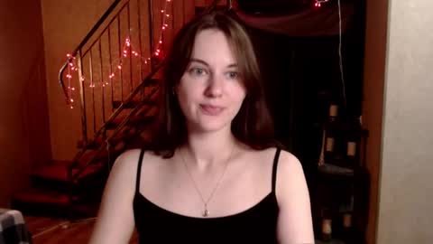 Kate Kvarforth online show from 12/18/24, 08:43