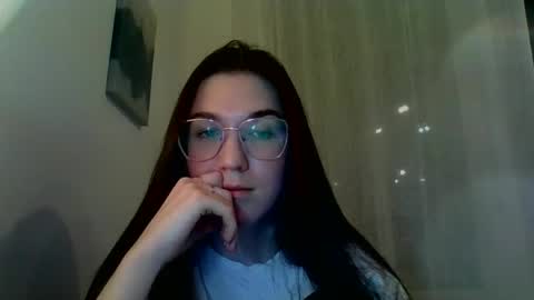 katie_foxi online show from 01/10/25, 04:59