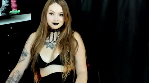 katty_foxx_ online show from 01/14/25, 10:26