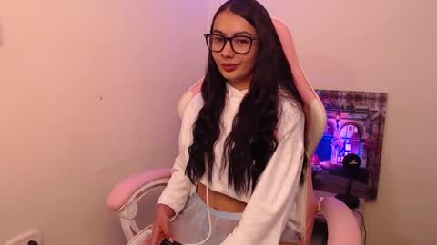 katty_whitte online show from 11/16/24, 12:49