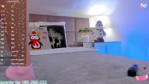 kelsi_di online show from 12/13/24, 06:32