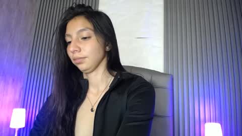 kendall_saenz online show from 12/02/24, 08:24