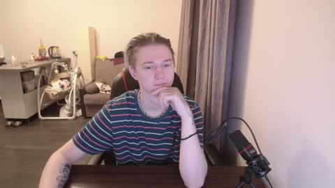 king_moris online show from 12/04/24, 12:40