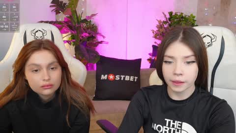 Sweet girls online show from 12/23/24, 11:50