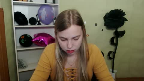 klerkarina online show from 11/21/24, 05:30