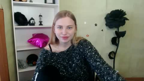 klerkarina online show from 11/22/24, 06:00