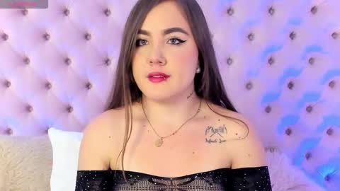 kristalgrey_ online show from 11/25/24, 12:34