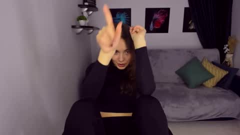 Kristina online show from 11/22/24, 04:23