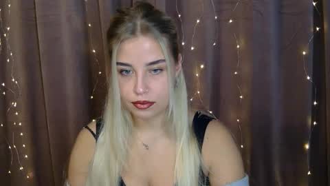 KristyFlowers online show from 11/20/24, 06:12