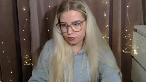 KristyFlowers online show from 11/30/24, 06:23