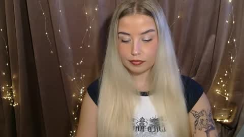 KristyFlowers online show from 12/12/24, 03:49