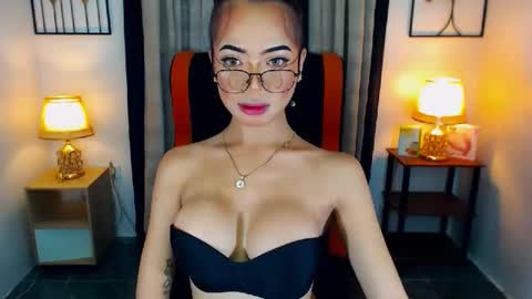 YoungMisstressKyla not into cheap online show from 01/08/25, 12:51