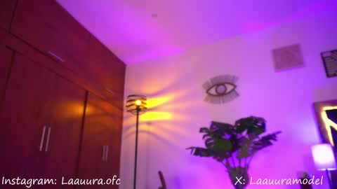 Only Fans  laauura online show from 12/21/24, 02:22