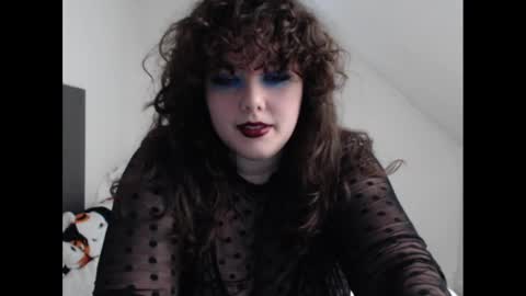 Lacey online show from 11/14/24, 04:41