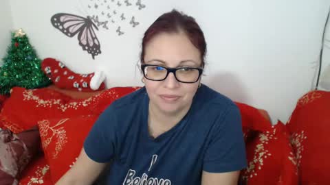 Lady Hellene online show from 01/01/25, 02:37