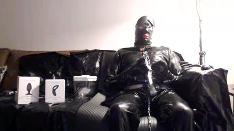 latexslaafboy online show from 11/20/24, 09:11