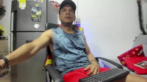 latinmartin73 online show from 01/06/25, 11:02