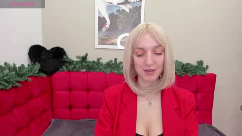 Laura  online show from 12/26/24, 02:37