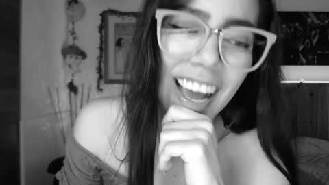 Lauren online show from 12/11/24, 11:04