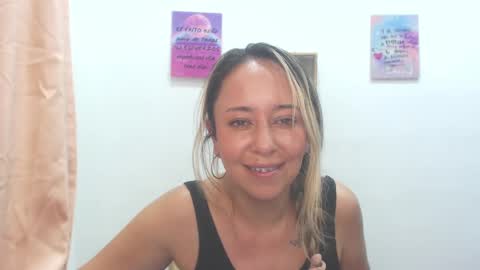 leah_susman online show from 02/04/25, 02:13