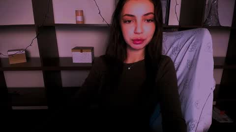 Alexia online show from 12/20/24, 01:04