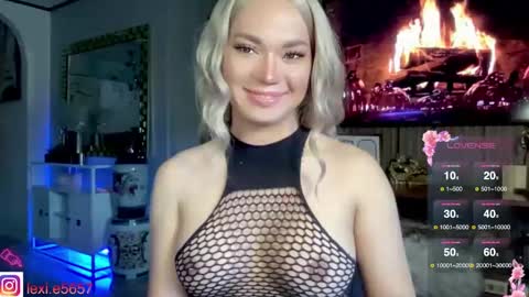 lexiesmith_ online show from 11/19/24, 01:15