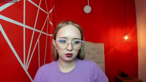 Lia Roberts online show from 11/29/24, 11:38