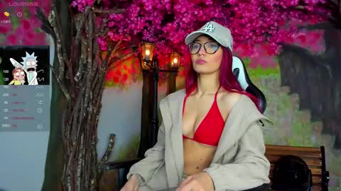 Lia Wood online show from 01/04/25, 11:06