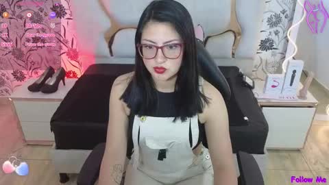 liiah_tay online show from 11/14/24, 07:54