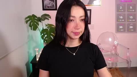 just lily online show from 11/22/24, 12:35