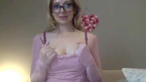 LilyMae online show from 11/17/24, 07:31