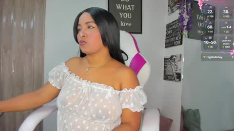 LINA SANCHEZ online show from 01/10/25, 03:10