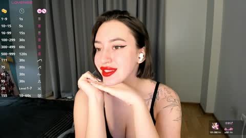 lina_son online show from 12/30/24, 01:37