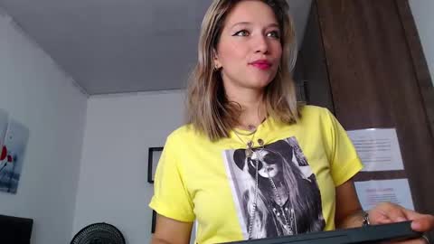 HI IM LIZETH HONEY online show from 12/07/24, 06:58