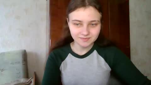 little_shygirl_ online show from 01/29/25, 06:58