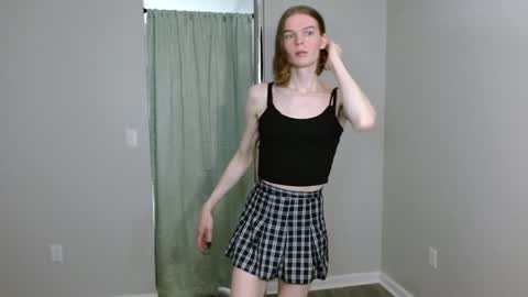 liz_luvz_u online show from 11/15/24, 09:14