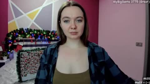 Girl next door online show from 12/17/24, 12:33