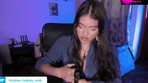 lolaasmith_21 online show from 12/13/24, 08:44