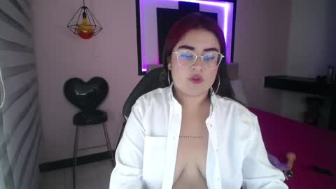 lorena_rodriguez_ online show from 11/20/24, 01:15