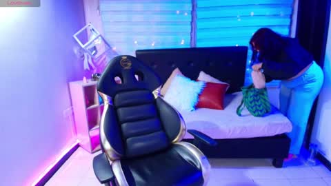 lorena_rodriguez_ online show from 11/21/24, 02:48