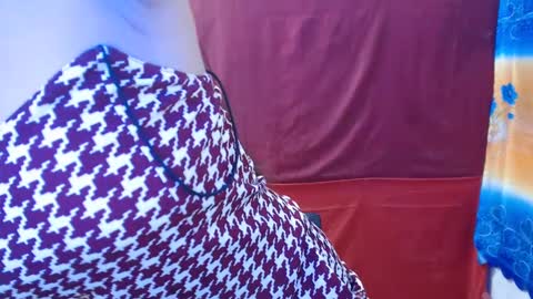 lovely_angel19 online show from 12/30/24, 12:54