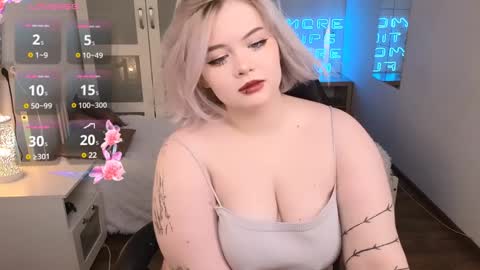 lovely_leilla online show from 12/07/24, 01:55