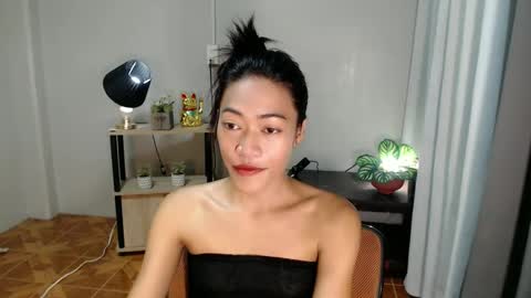 lovely_nathaliax online show from 01/22/25, 02:09