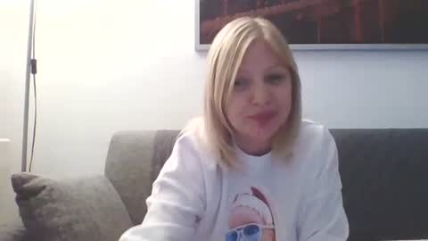 Alyson online show from 12/16/24, 04:43