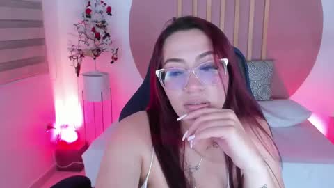 luana_adans online show from 12/03/24, 07:40