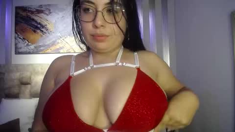 luciana online show from 11/24/24, 03:43