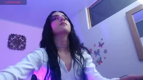 luciana_smith2 online show from 01/02/25, 01:33